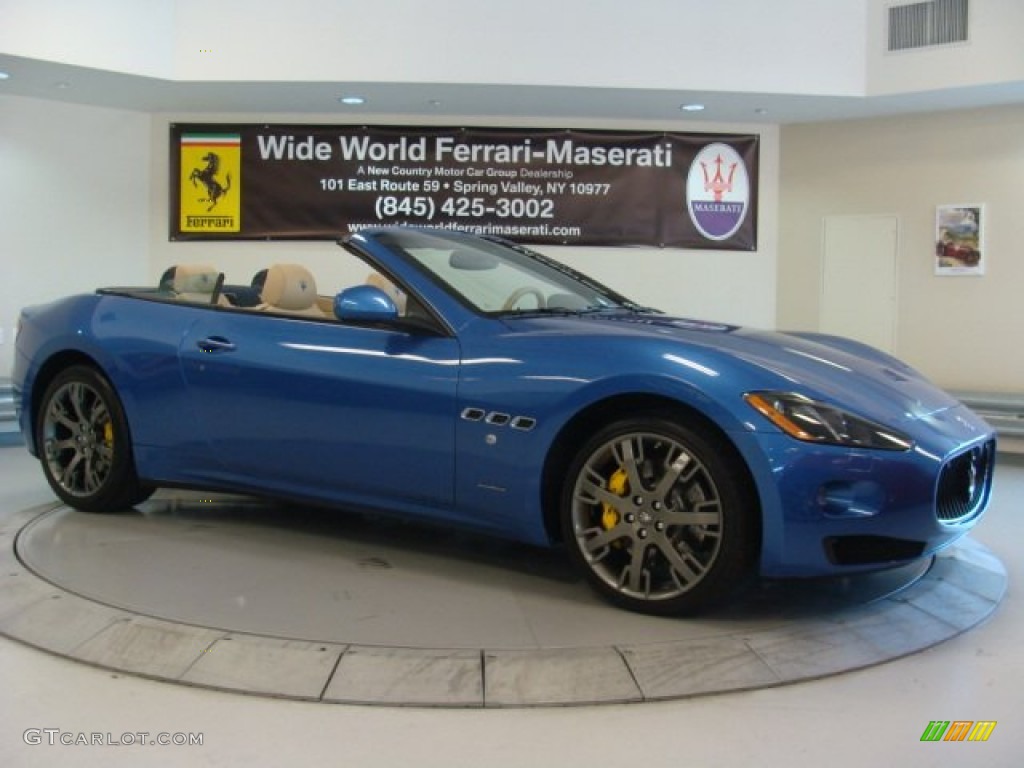 2013 GranTurismo Convertible GranCabrio - Blu Mediterraneo (Blue Metallic) / Pearl Beige photo #1