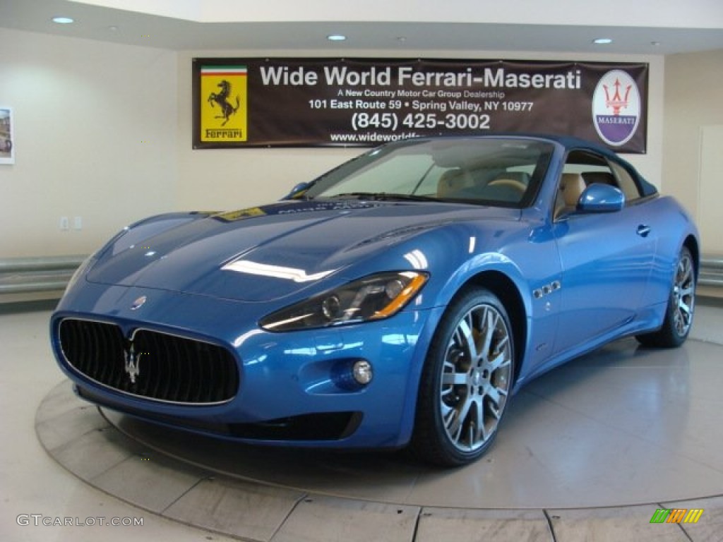 2013 GranTurismo Convertible GranCabrio - Blu Mediterraneo (Blue Metallic) / Pearl Beige photo #5