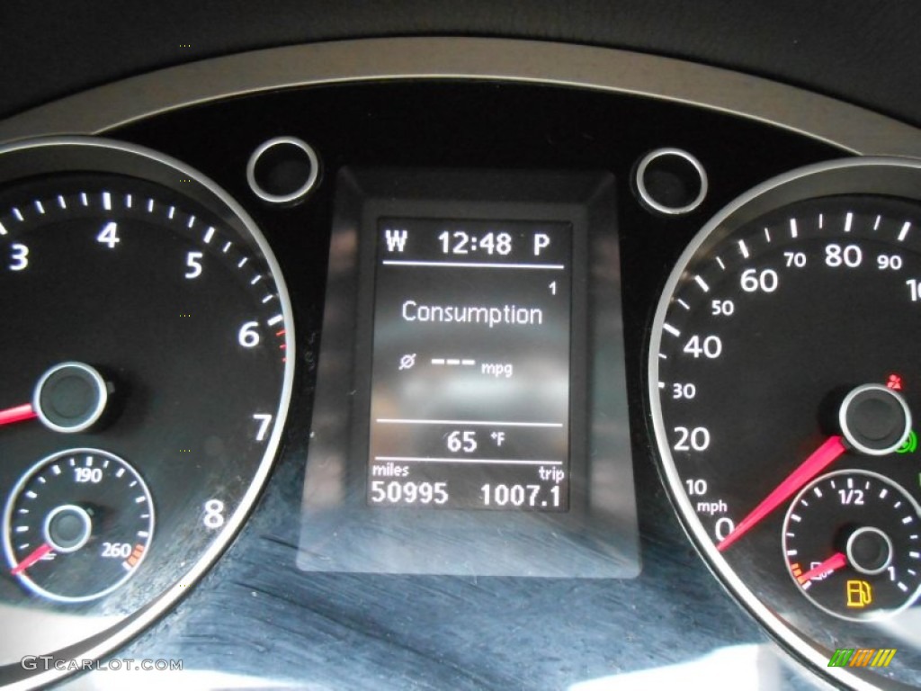 2010 Passat Komfort Sedan - White Gold Metallic / Cornsilk Beige photo #27