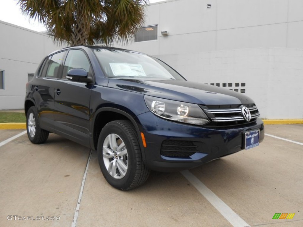 Night Blue Metallic 2013 Volkswagen Tiguan S Exterior Photo #74801225
