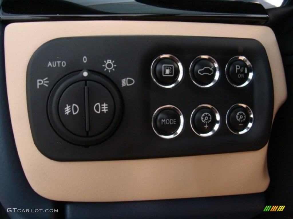 2013 Maserati GranTurismo Convertible GranCabrio Controls Photo #74801301