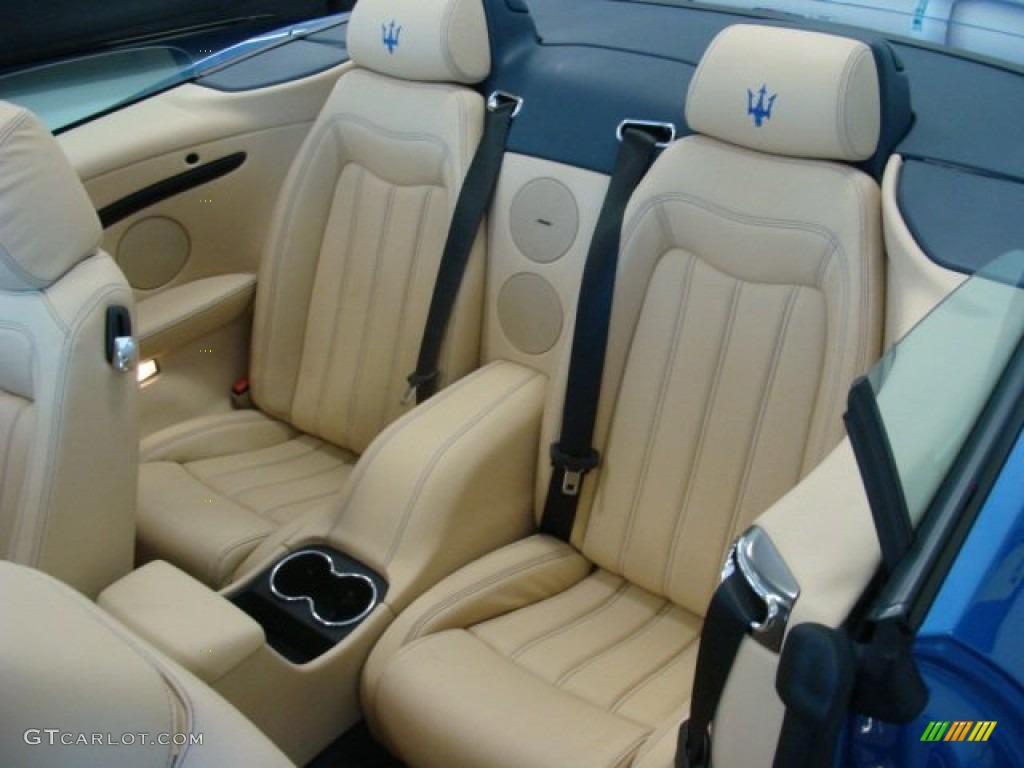 2013 Maserati GranTurismo Convertible GranCabrio Rear Seat Photo #74801457