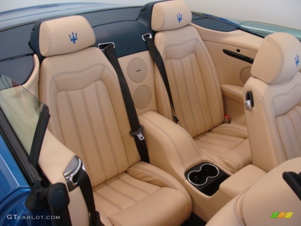 2013 Maserati GranTurismo Convertible GranCabrio Rear Seat Photo #74801474