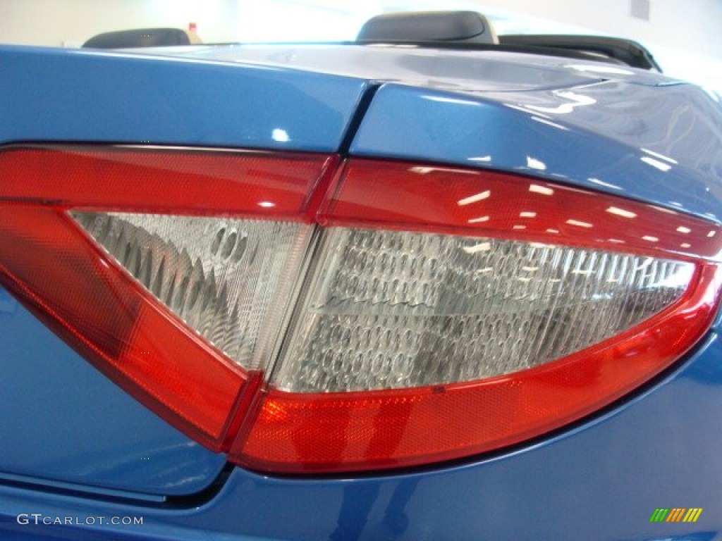 2013 GranTurismo Convertible GranCabrio - Blu Mediterraneo (Blue Metallic) / Pearl Beige photo #32
