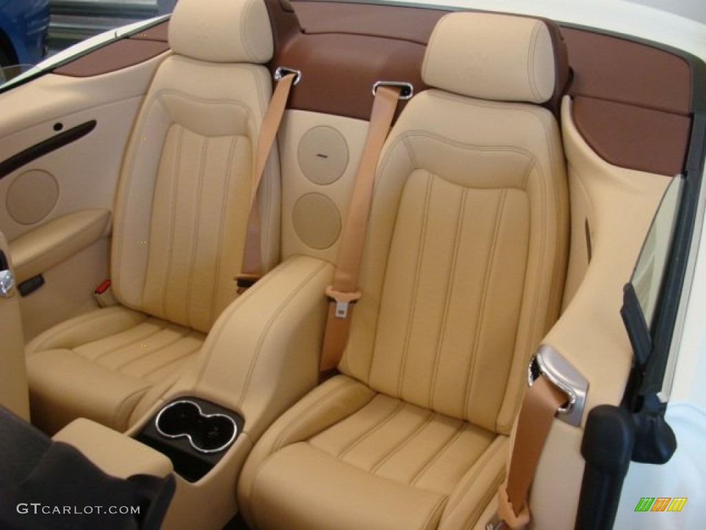 2013 Maserati GranTurismo Convertible GranCabrio Rear Seat Photo #74802201