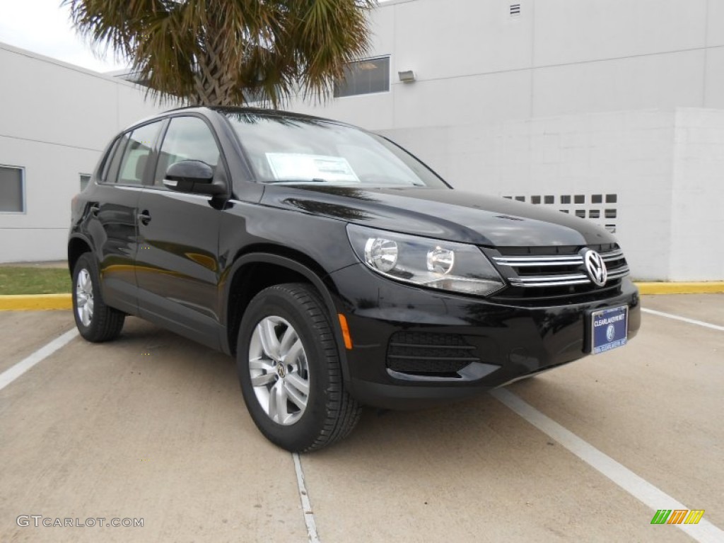 Deep Black Metallic 2013 Volkswagen Tiguan S Exterior Photo #74802341