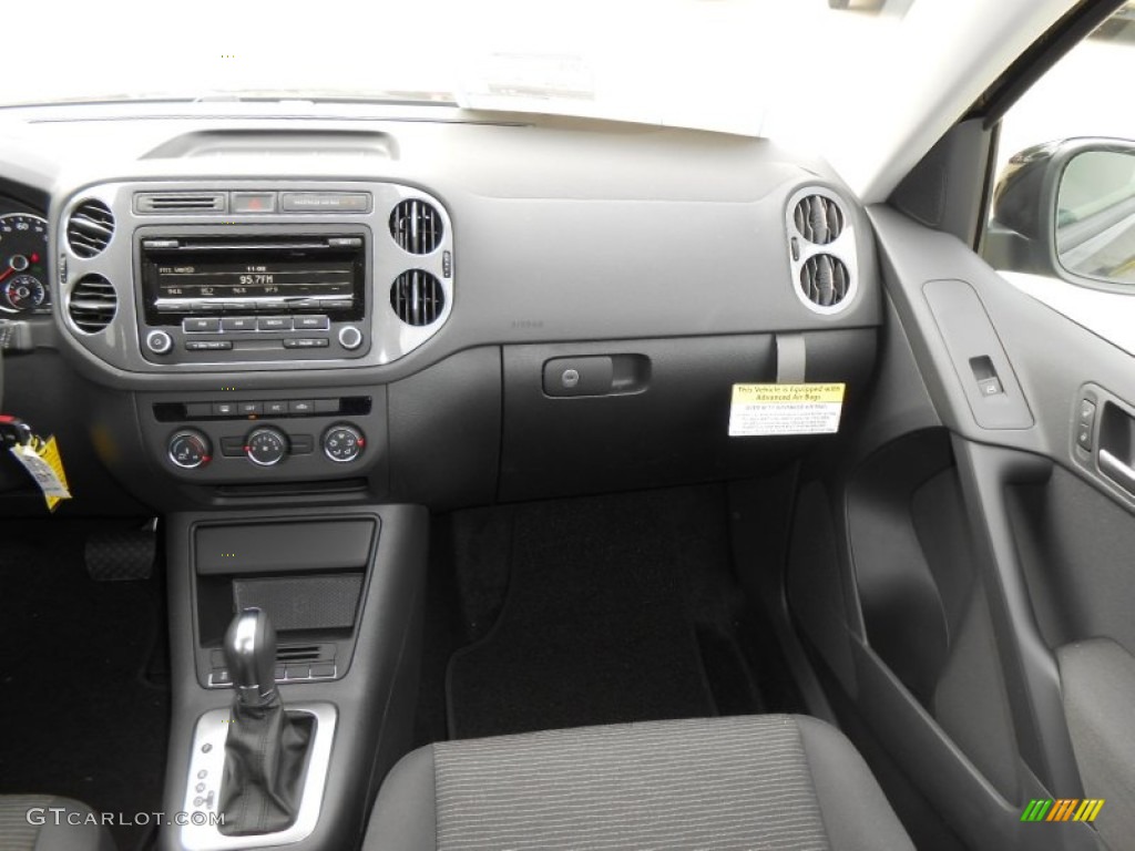 2013 Volkswagen Tiguan S Black Dashboard Photo #74802629
