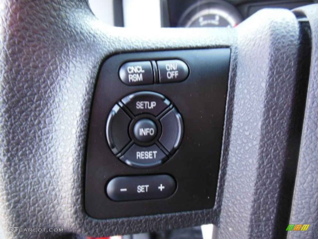 2013 Ford F550 Super Duty XL Regular Cab 4x4 Chassis Controls Photos