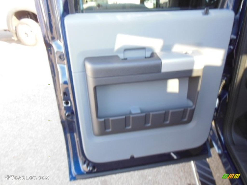 2013 F250 Super Duty XLT Crew Cab 4x4 - Blue Jeans Metallic / Steel photo #14