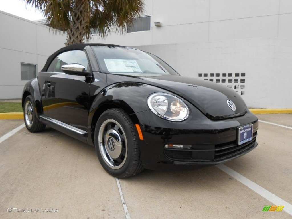 Black 2013 Volkswagen Beetle 2.5L Convertible 50s Edition Exterior Photo #74804792