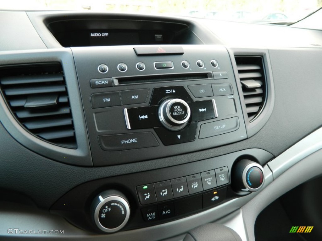 2013 Honda CR-V LX Controls Photos