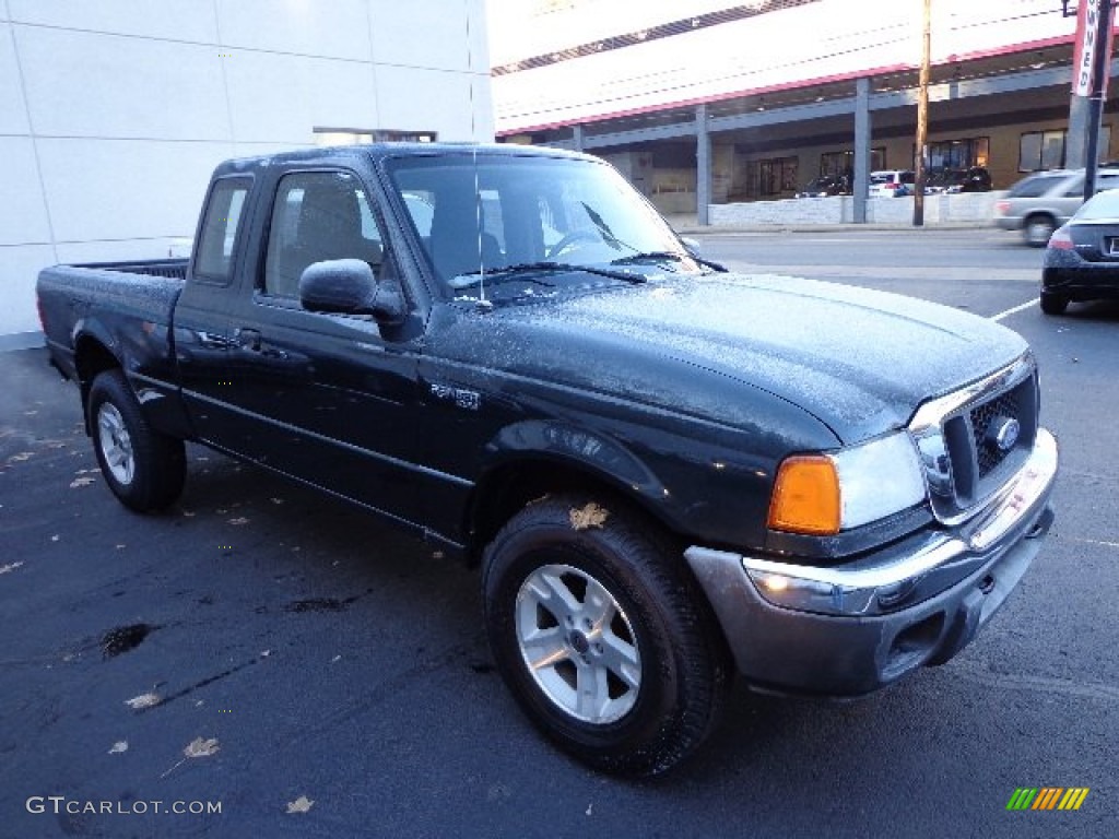 2004 Ranger XLT SuperCab 4x4 - Dark Green Metallic / Black/Medium Pebble photo #3