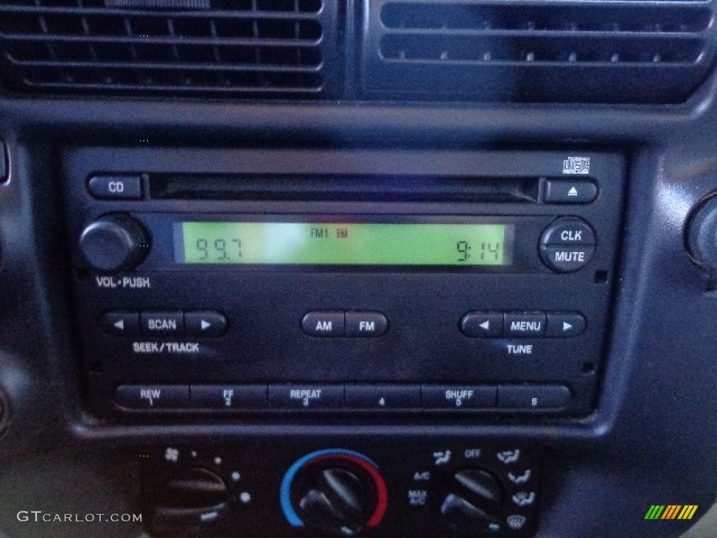 2004 Ford Ranger XLT SuperCab 4x4 Audio System Photos
