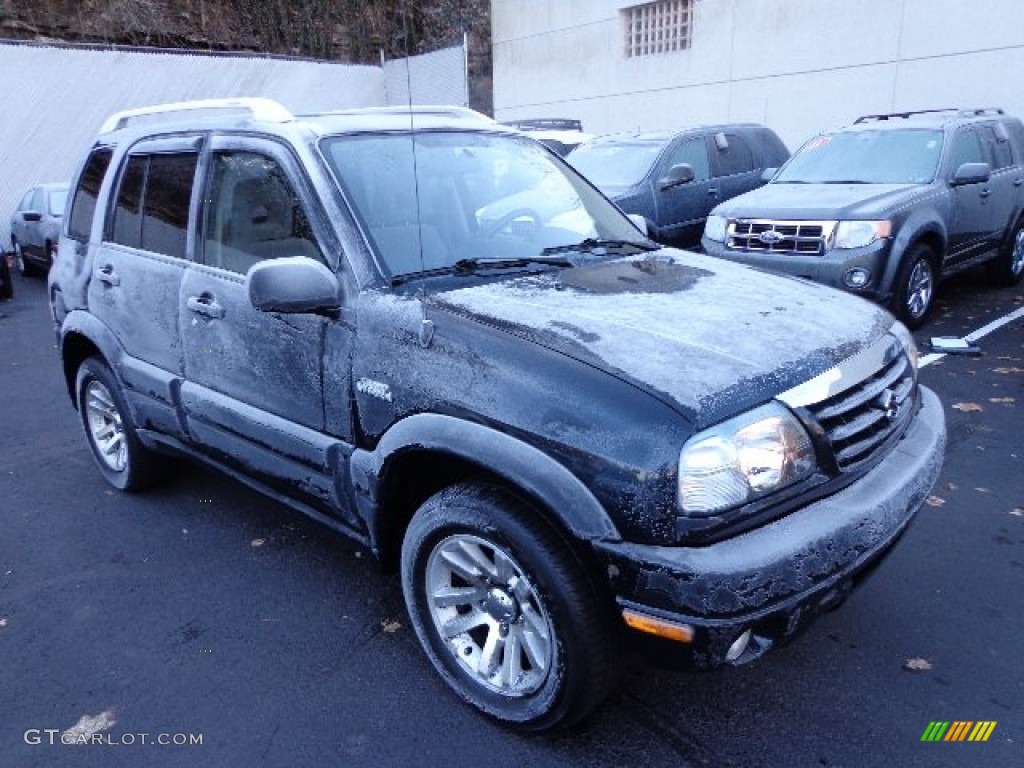 2004 Grand Vitara LX 4WD - Black Onyx / Gray photo #3