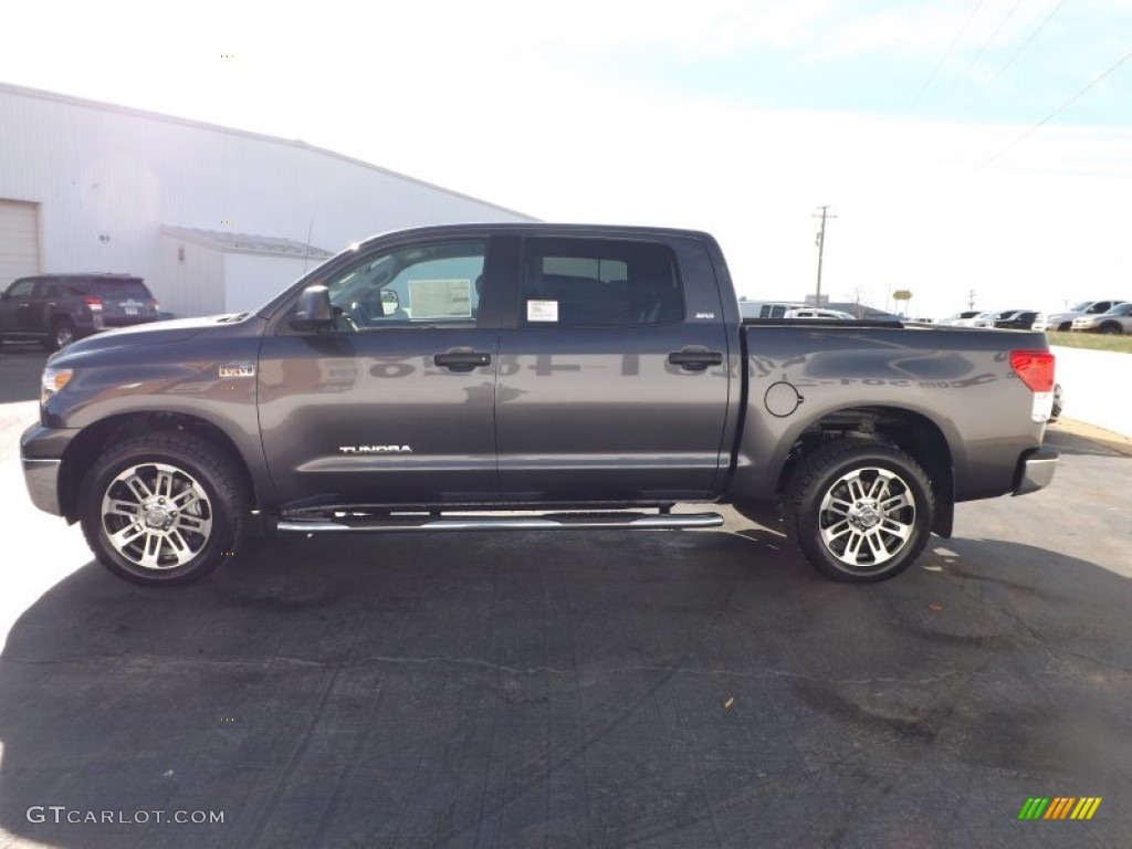 2013 Tundra TSS CrewMax - Magnetic Gray Metallic / Graphite photo #4