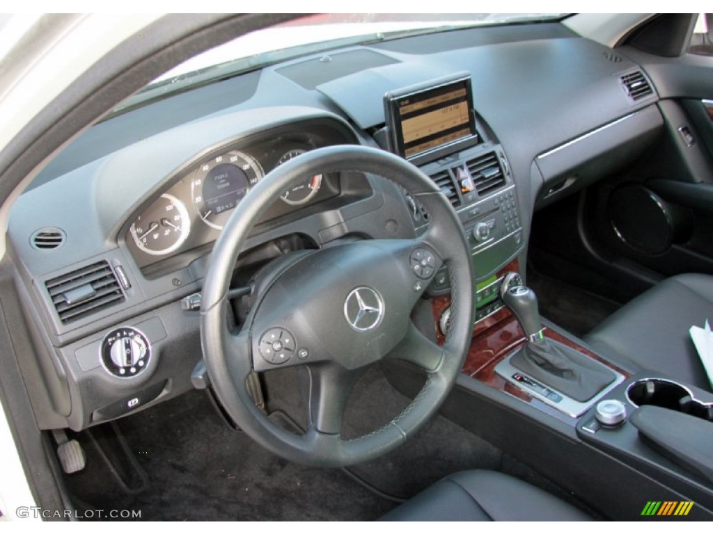 2009 C 300 4Matic Sport - Arctic White / Black photo #19