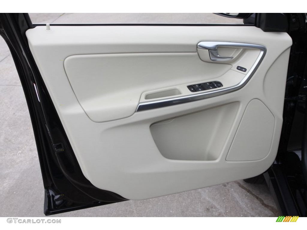 2013 Volvo XC60 3.2 AWD Sandstone Door Panel Photo #74815691
