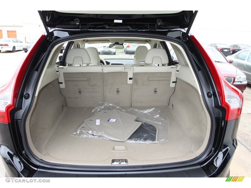 2013 Volvo XC60 3.2 AWD Trunk Photo #74815918