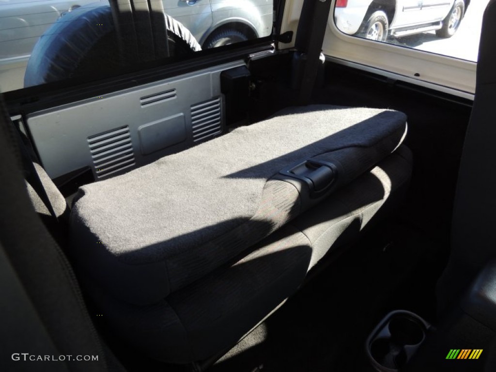 2004 Wrangler Sport 4x4 - Bright Silver Metallic / Dark Slate Gray photo #7