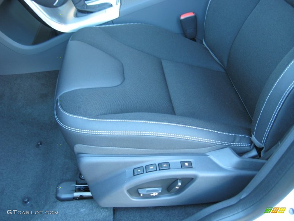 2013 Volvo XC60 3.2 AWD Front Seat Photo #74817896