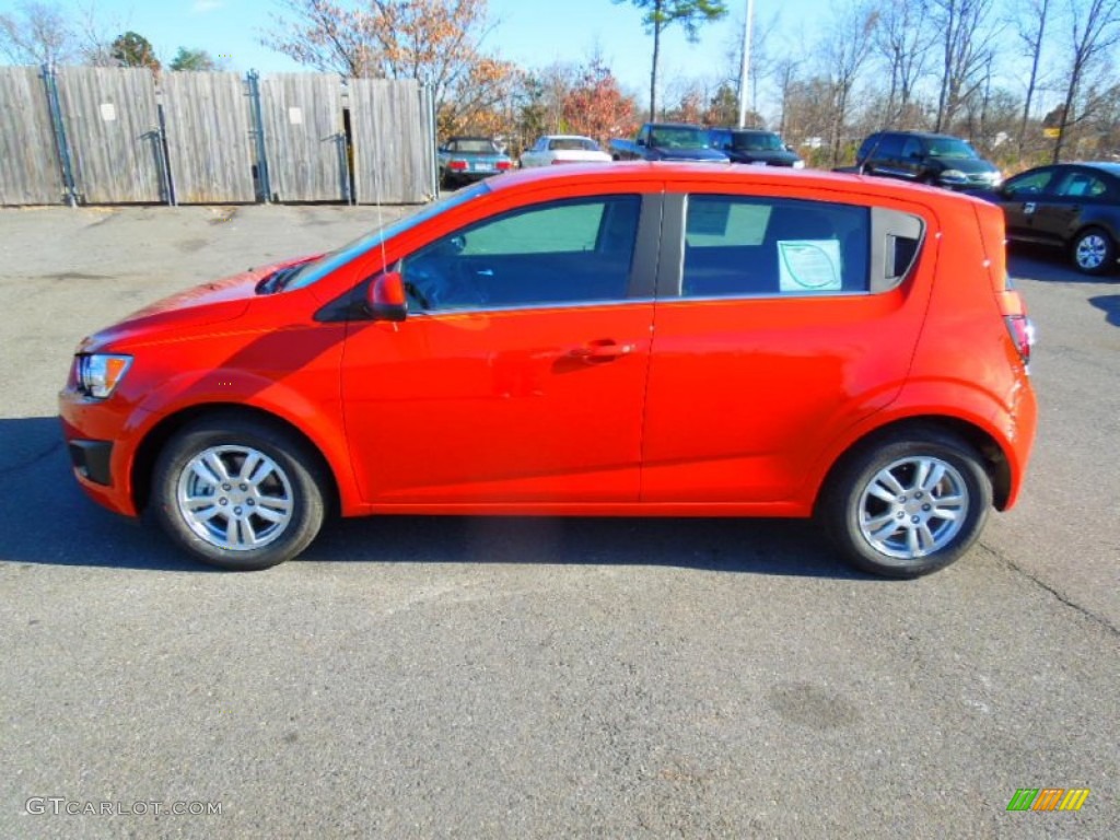 Inferno Orange Metallic 2013 Chevrolet Sonic LT Hatch Exterior Photo #74818199