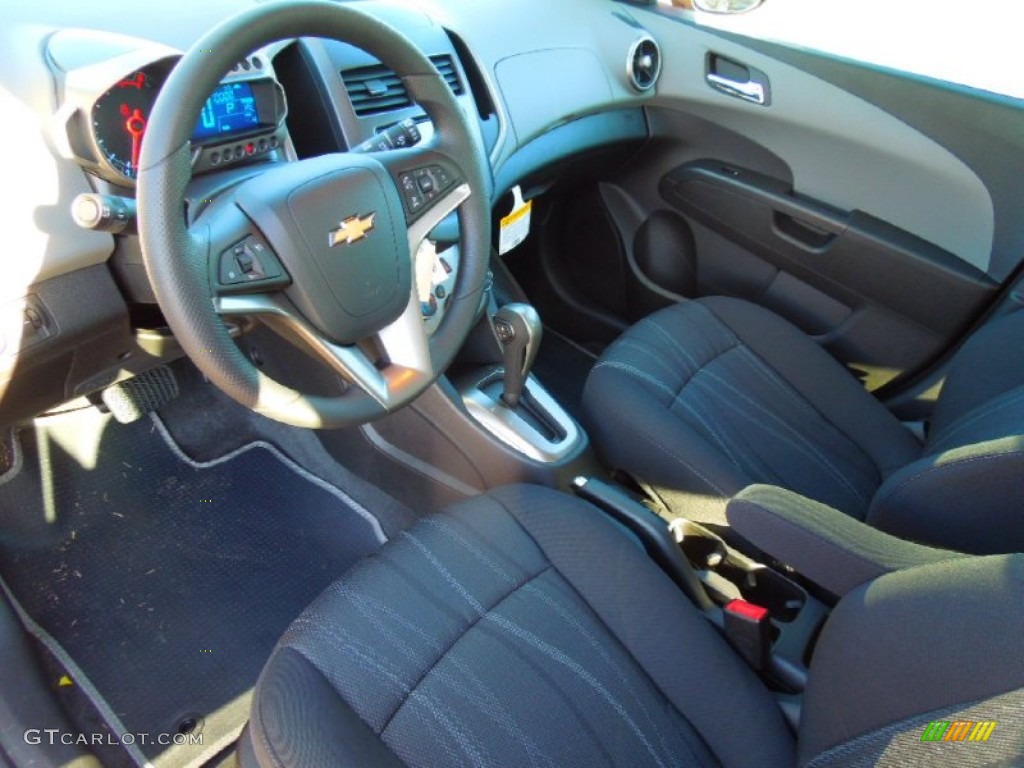 Jet Black/Dark Titanium Interior 2013 Chevrolet Sonic LT Hatch Photo #74818552