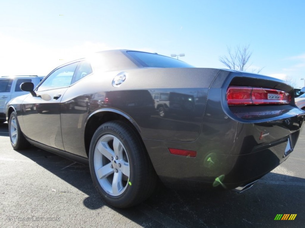 2013 Challenger SXT - Granite Crystal Metallic / Dark Slate Gray photo #2