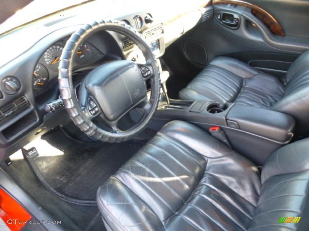 1998 Monte Carlo Z34 - Torch Red / Graphite photo #16