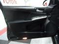Attitude Black Metallic - Camry SE Photo No. 9