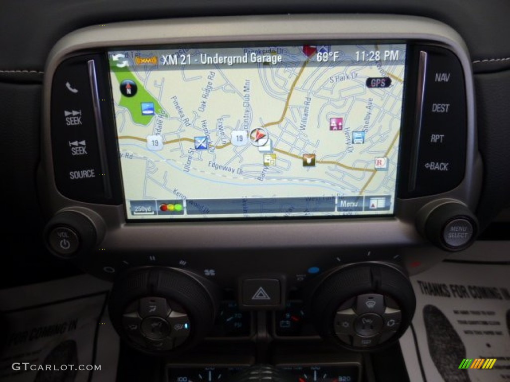 2013 Chevrolet Camaro SS/RS Convertible Navigation Photos