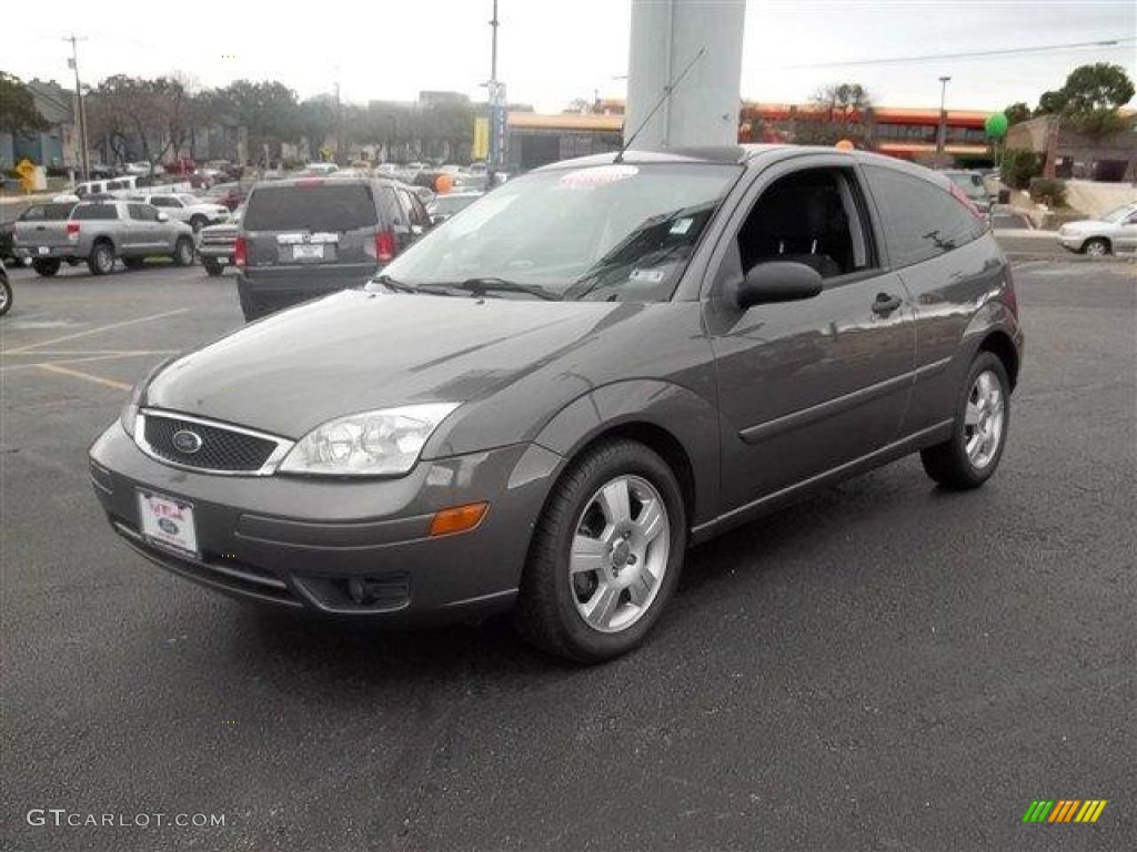 Liquid Grey Metallic 2006 Ford Focus ZX3 SES Hatchback Exterior Photo #74823532