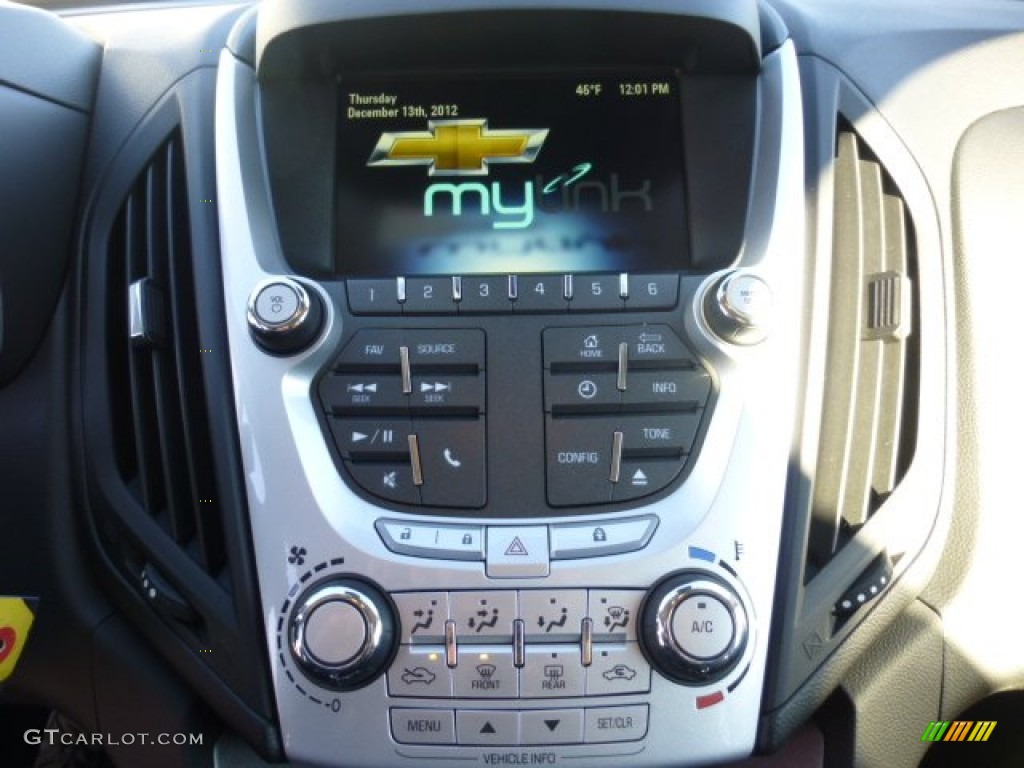 2013 Chevrolet Equinox LT AWD Controls Photo #74824841