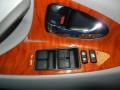 Black - Camry XLE Photo No. 10