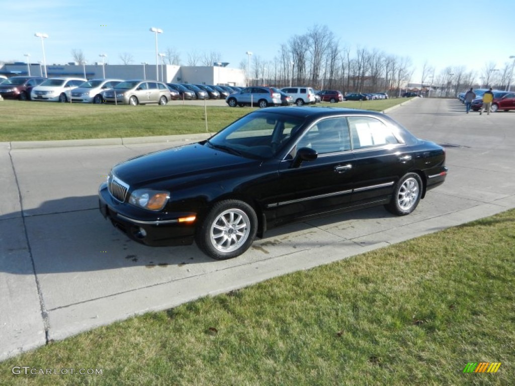 2003 XG350 Sedan - Black Obsidian / Black photo #6