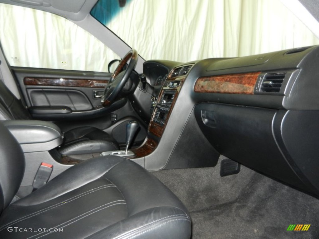 2003 XG350 Sedan - Black Obsidian / Black photo #16