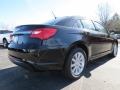 Black - 200 Touring Sedan Photo No. 3