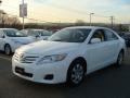 Super White - Camry LE Photo No. 3