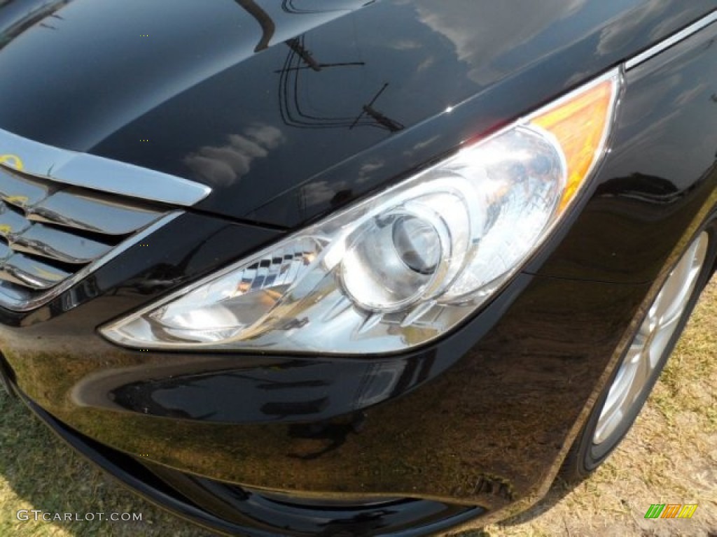 2011 Sonata Limited 2.0T - Midnight Black / Gray photo #9