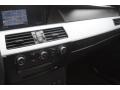 Black Sapphire Metallic - M5 Sedan Photo No. 14
