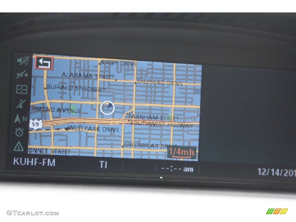 2007 BMW M5 Sedan Navigation Photos