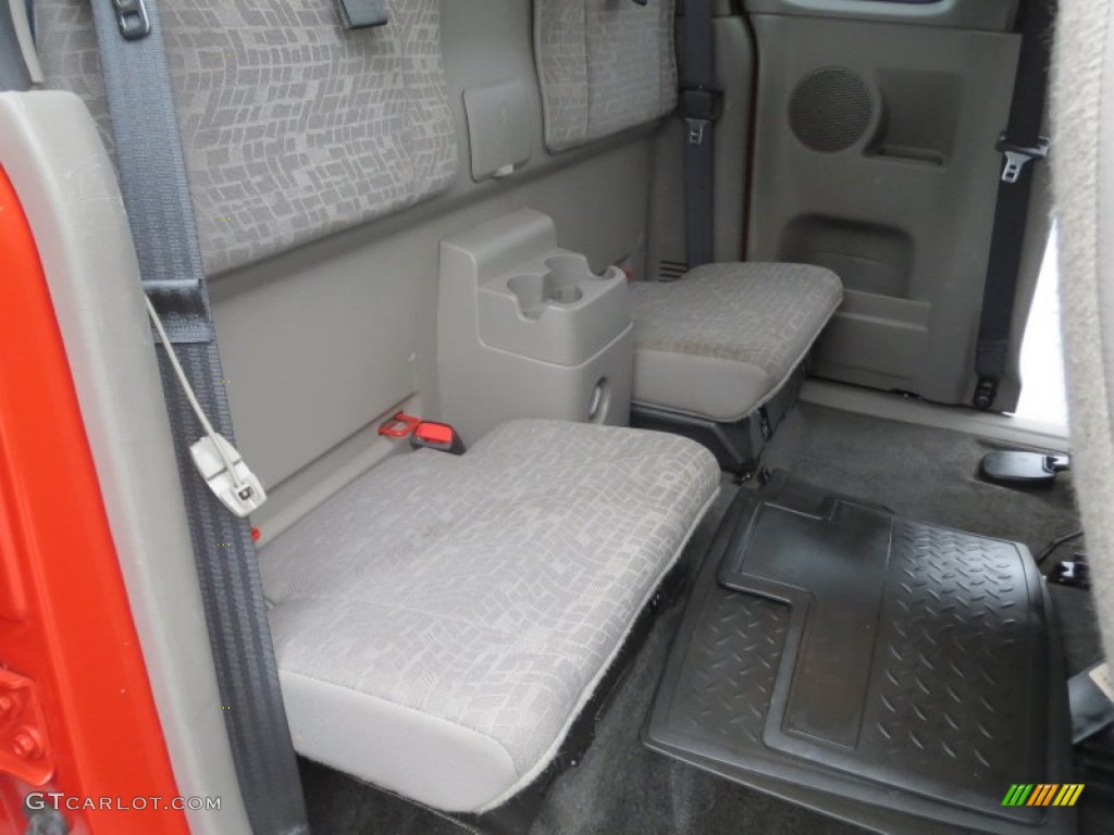 2008 Isuzu i-Series Truck i-290 S Extended Cab Rear Seat Photo #74834414