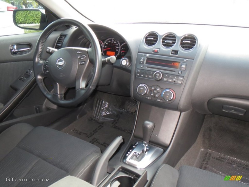 2011 Altima 2.5 S Coupe - Ocean Gray / Charcoal photo #12