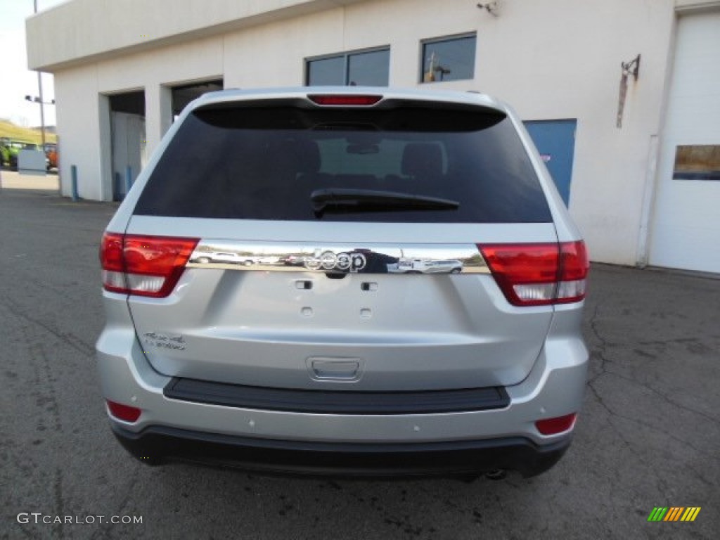 2013 Grand Cherokee Laredo X Package 4x4 - Bright Silver Metallic / Black photo #7