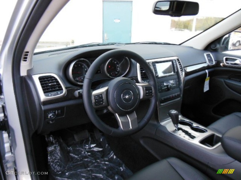 2013 Grand Cherokee Laredo X Package 4x4 - Bright Silver Metallic / Black photo #10