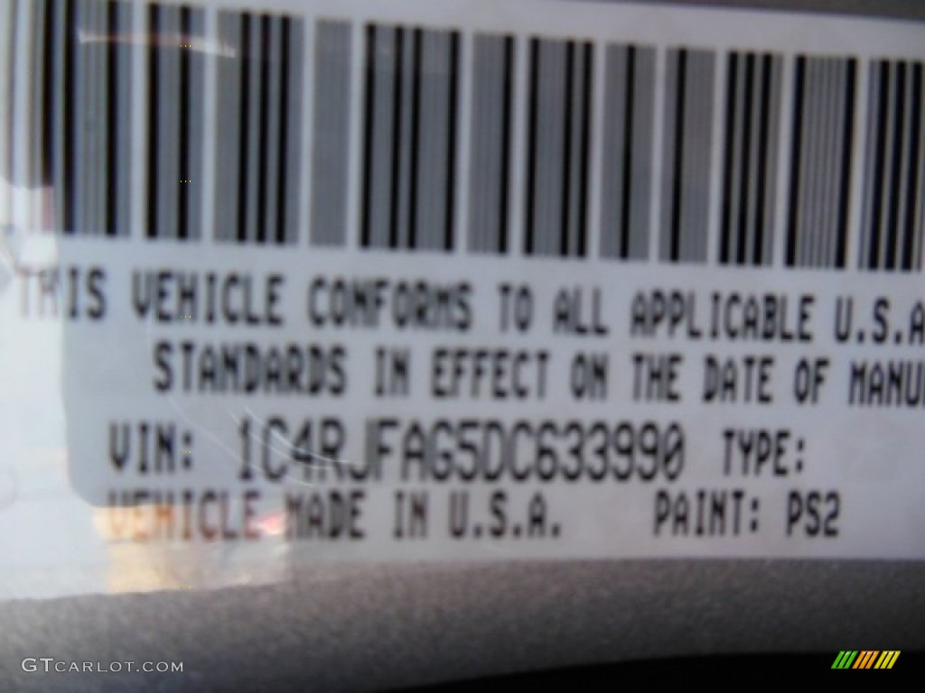 2013 Grand Cherokee Laredo X Package 4x4 - Bright Silver Metallic / Black photo #20
