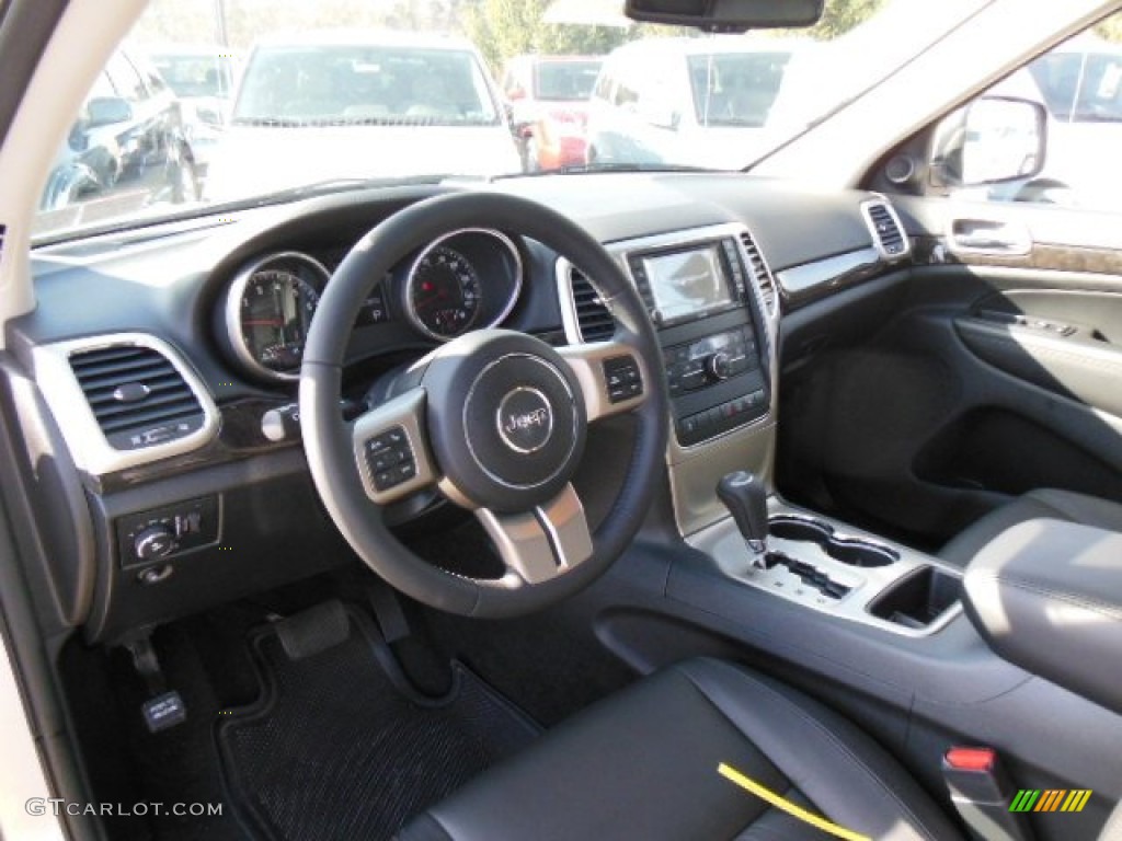 2013 Grand Cherokee Laredo X Package 4x4 - Bright Silver Metallic / Black photo #10