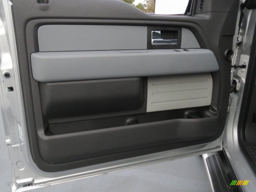 2013 Ford F150 STX Regular Cab Door Panel Photos