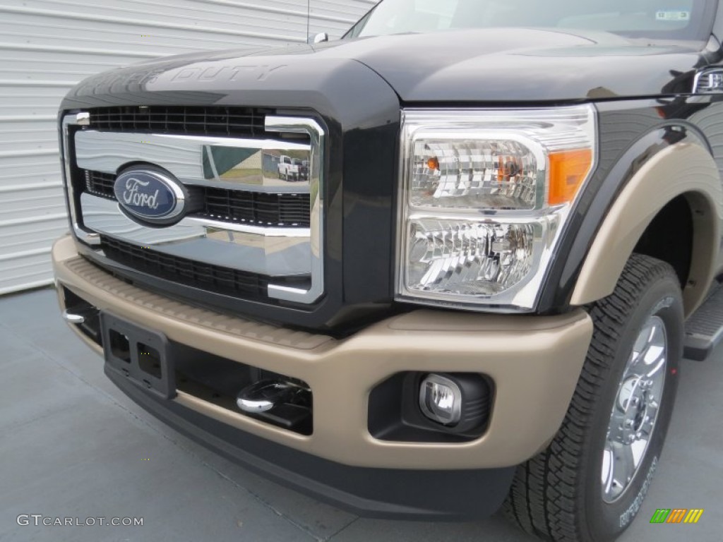 2013 F250 Super Duty King Ranch Crew Cab 4x4 - Tuxedo Black Metallic / King Ranch Chaparral Leather/Black Trim photo #9