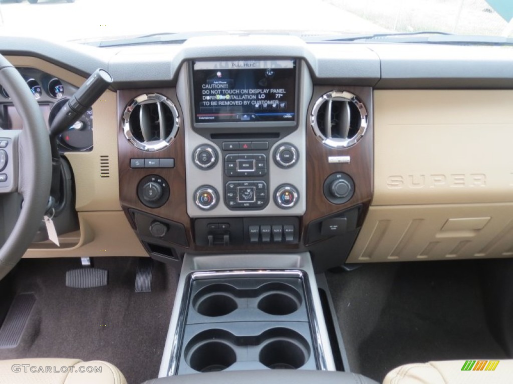2013 Ford F350 Super Duty Lariat Crew Cab 4x4 Controls Photo #74843195