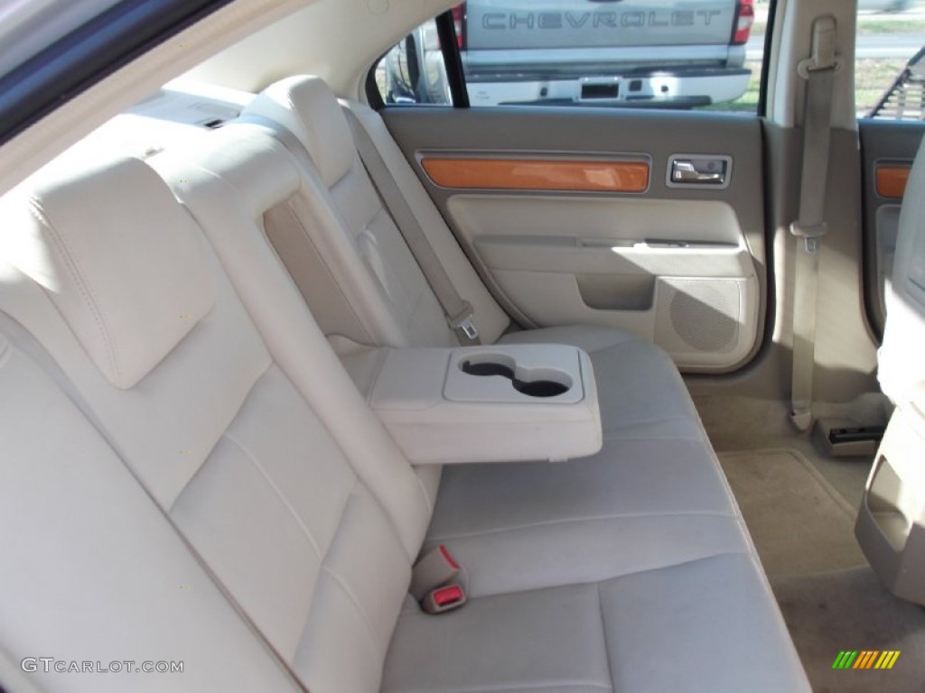 2006 Zephyr  - Dune Pearl Metallic / Sand photo #8